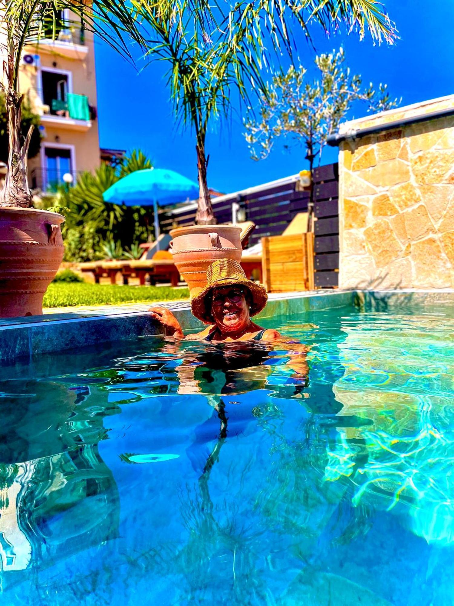 Odysseas Art Villa Poros  Ngoại thất bức ảnh